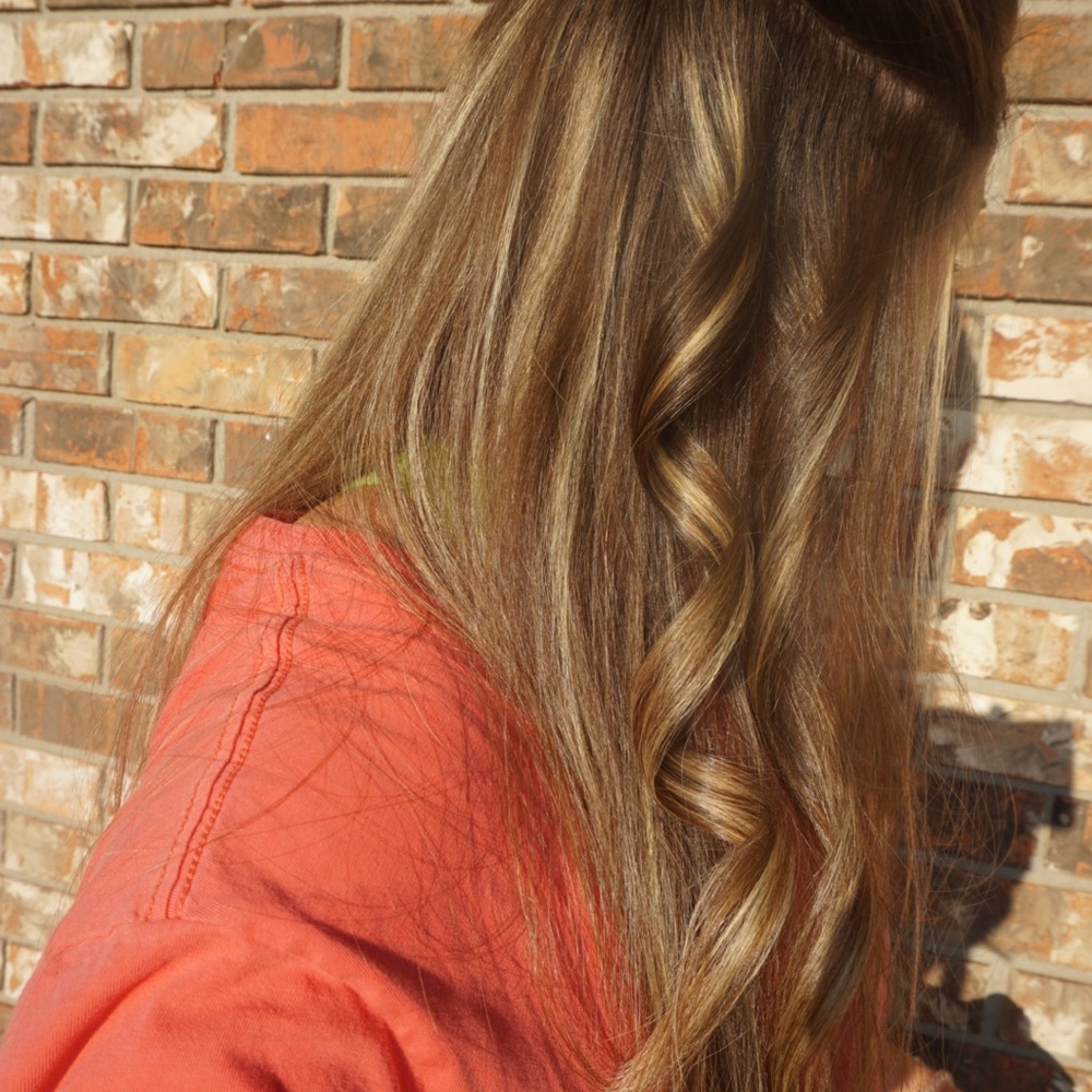 Bella Beauty 🔥 Red Hot Curling Wand!